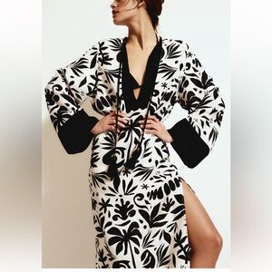 Black and White Beach Tunic